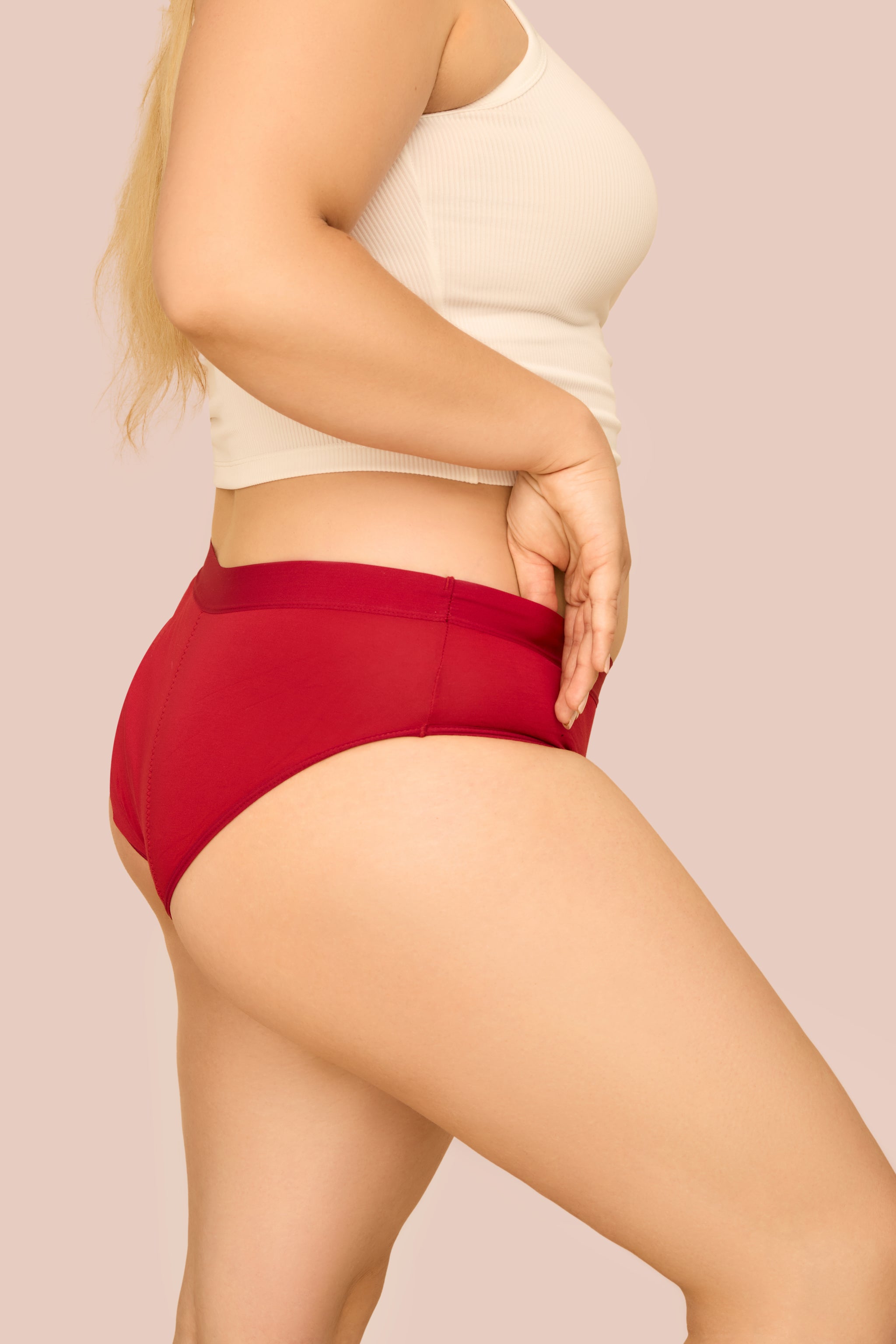 LARA - preprostost, udobje in 100% zaščita na vsak menstrualni dan